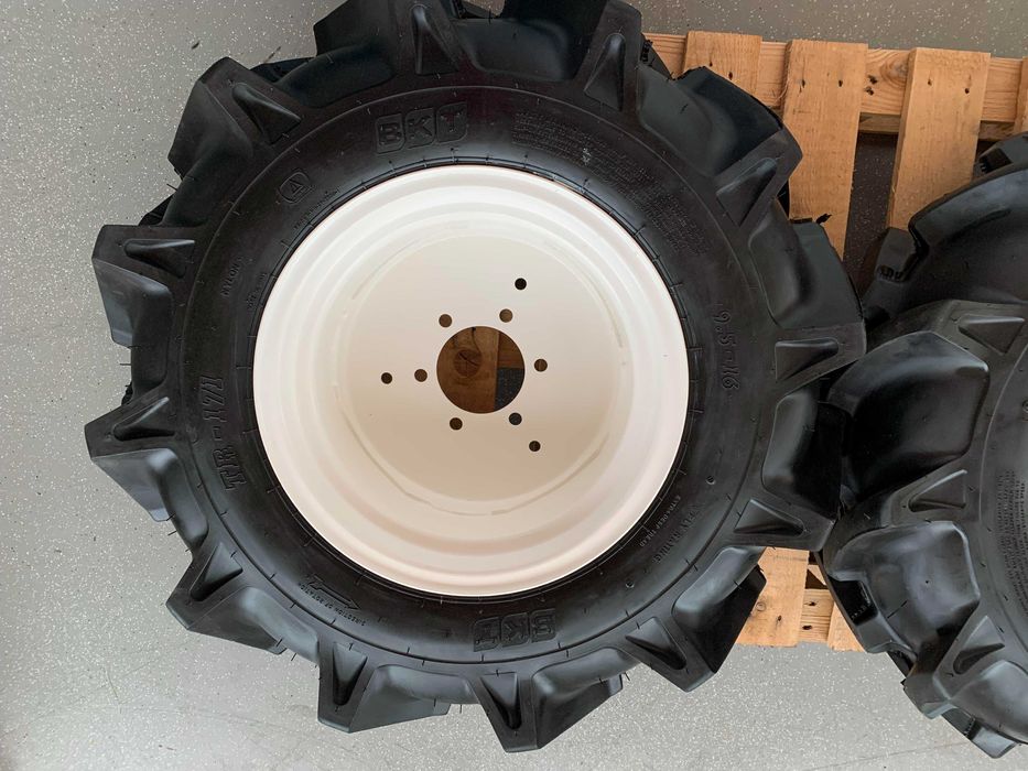 Roti noi tractor ISEKI Kubota etc. inclusiv Jante Originale