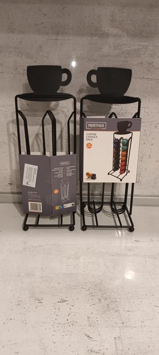 Продавам 2бр стойки за капсули