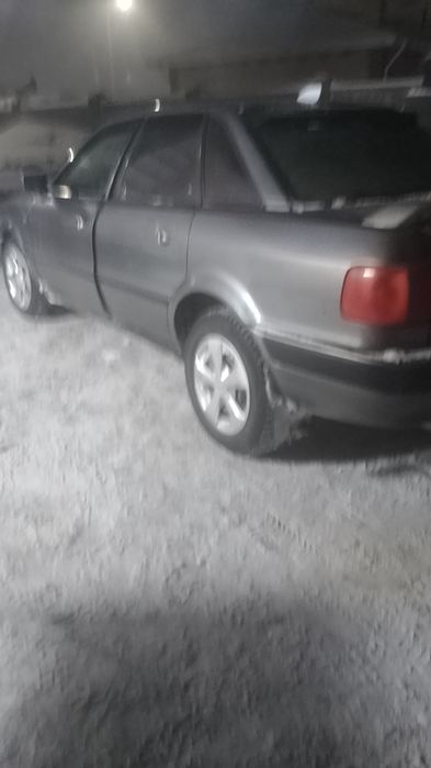 Ауди 80 б4  продам