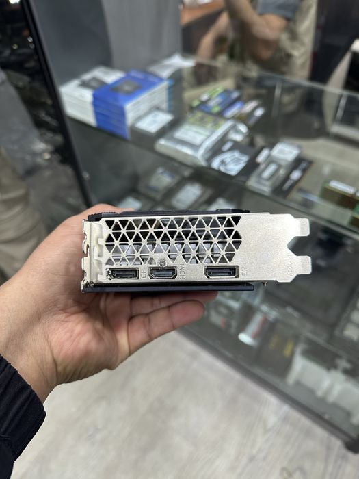 Axle RX 580 8gb 265bit ddr5   Holati zor