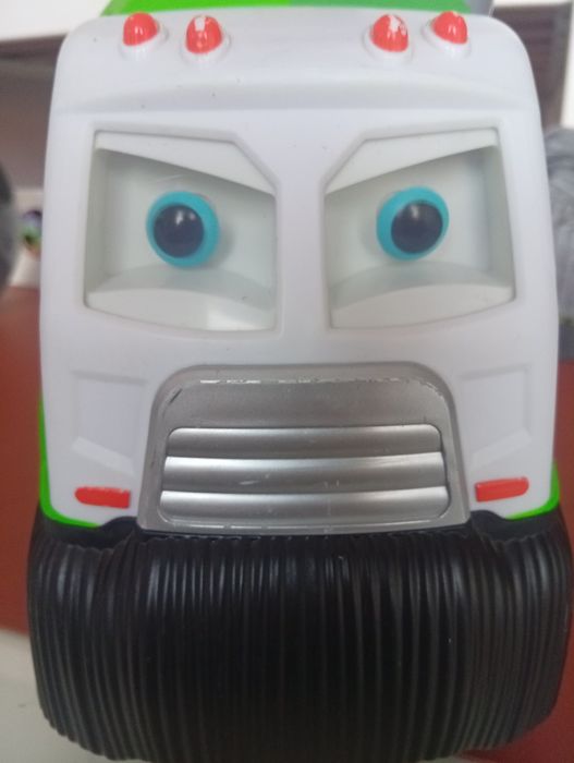 Супер забавен Боклуджарски камион