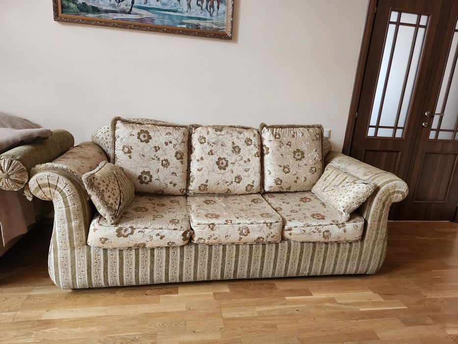 Продам белорусский диван 3+2+1 ,