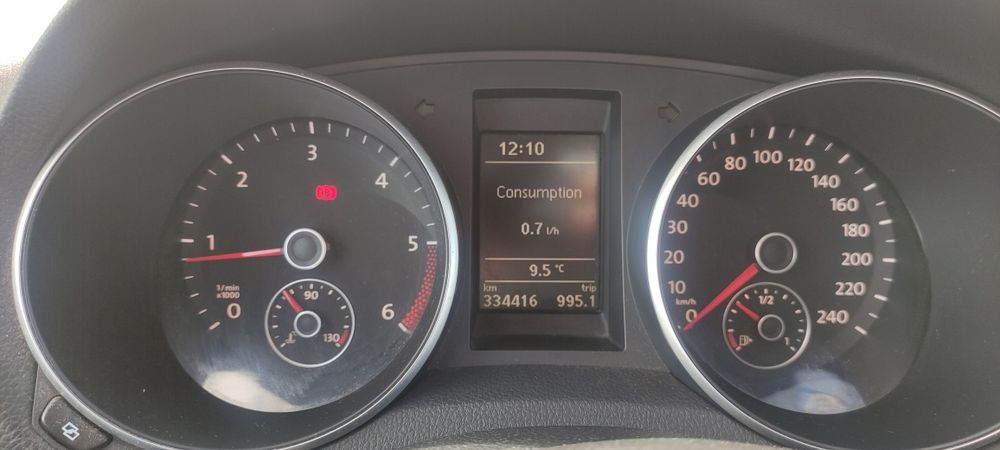 Vând Golf 6 variant  1.6tdi