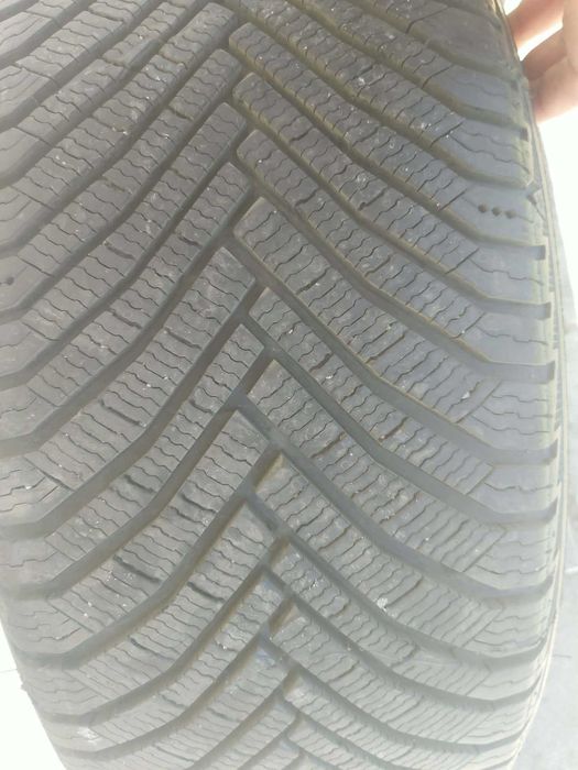 Гуми Мишелин 225/45R17