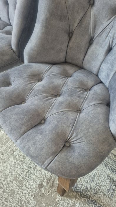 Диван и кресло в отличном состоянии