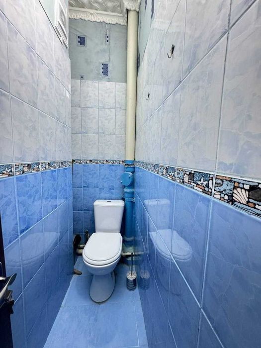 Продам 2 ком на Миробаде /  Загс        036*