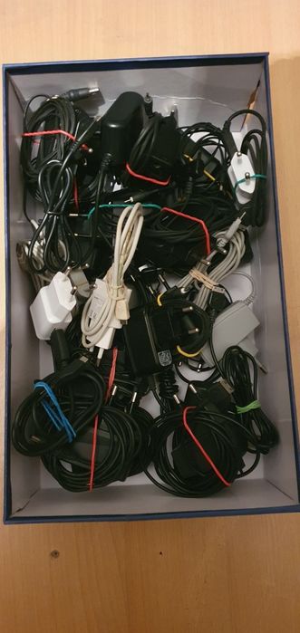 Încărcătoare Samsung Nokia 20 lei  bucata