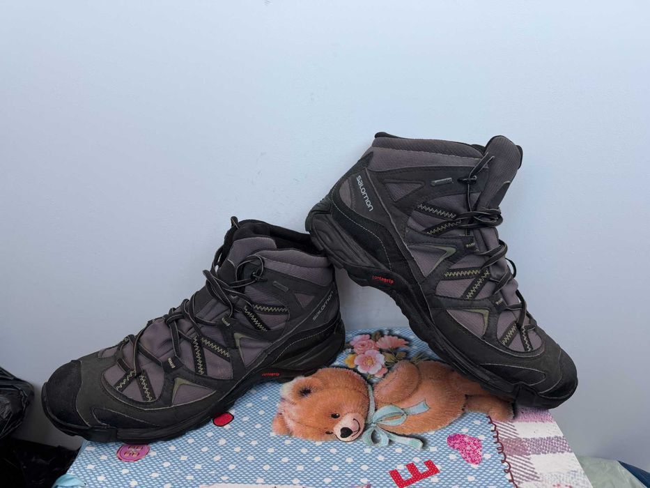 Salomon MEZARI Mid Gore-Tex''оригинални туристически боти 44 номер