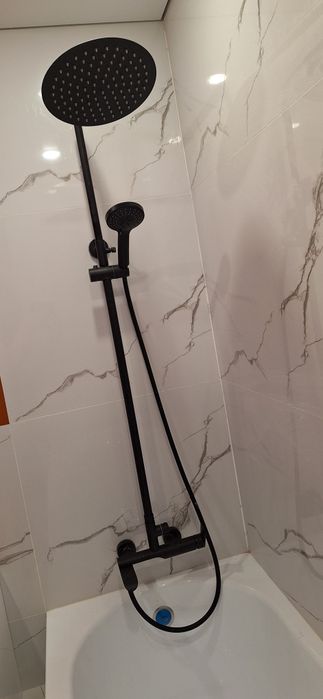 Сантехник,кафель