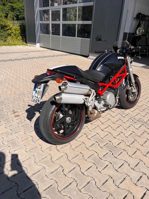 Ducati Monster s2r