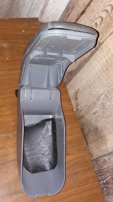 Продам подлокотник