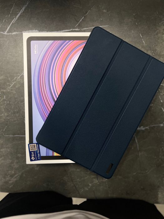 Продается REDMI PAD PRO 128/6+2GB