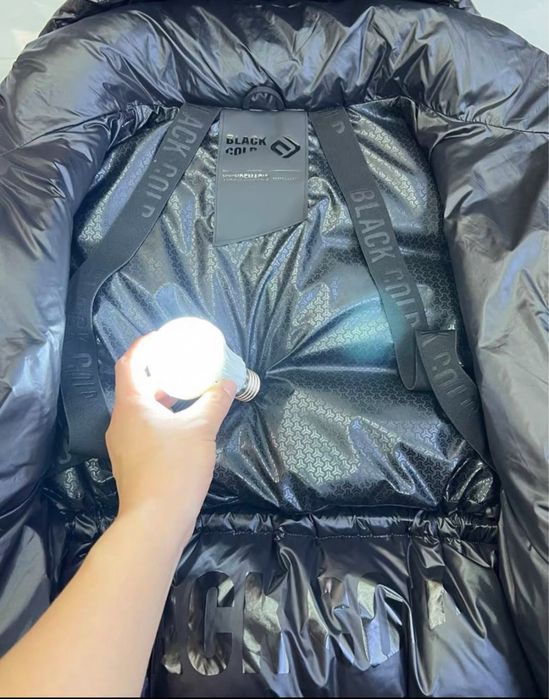 Продам НОВУЮ зимнюю куртку