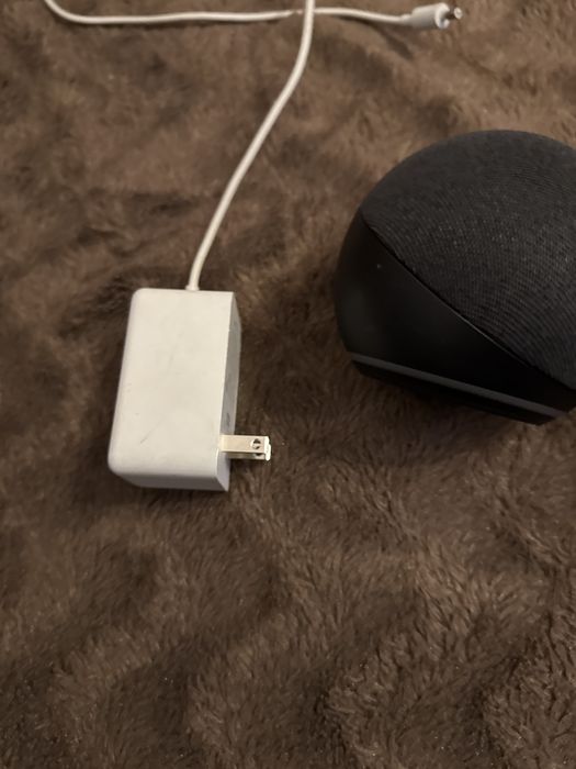 Boxa alexa  fară cutie