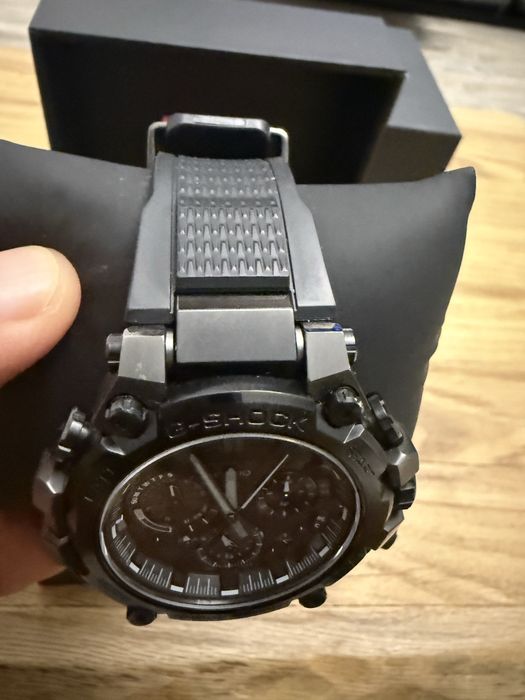 Casio g shock mt-g b3000