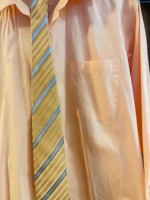 Vând cămașă bărbați și cravata nouă mărimea 41