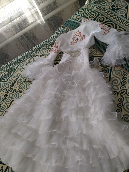 Продам национальное платье