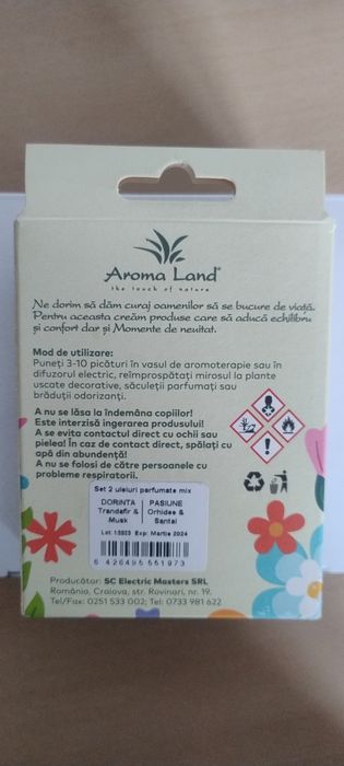 Aroma Difuzor Aroma Land ultrasonic si Set 2 Uleiuri parfumate