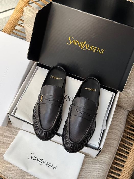 Papuci Saint Laurent 37,38,39,40