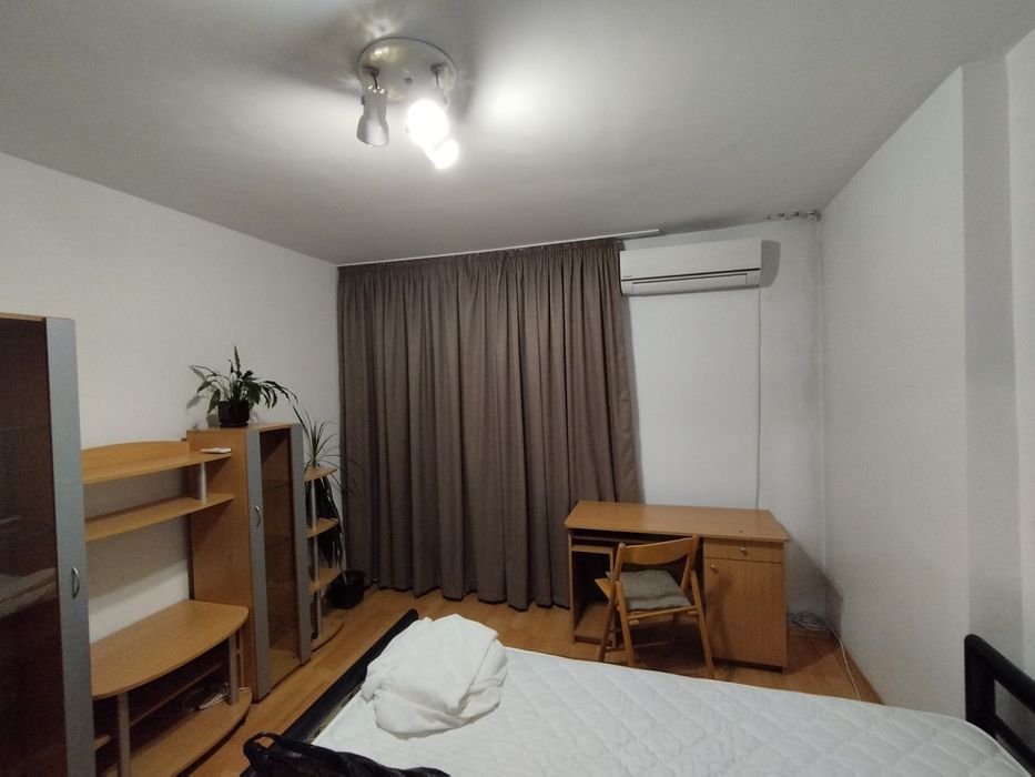 Дава се под наем Двустаен апартамент в София, Люлин 10 - 65 кв.м за 518.67 € - Снимка #2