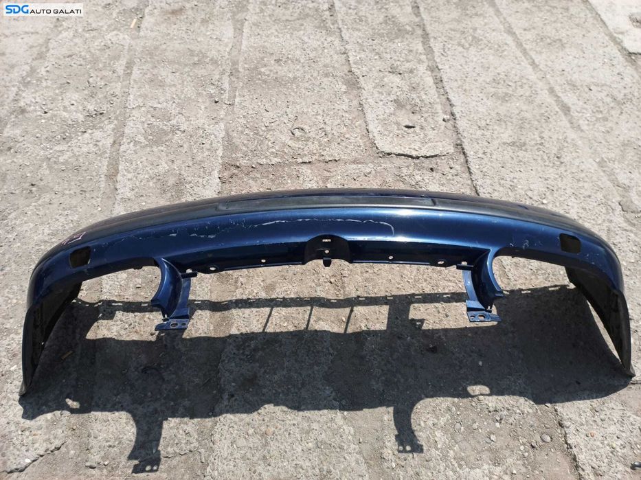 Bara Spoiler Fata Volkswagen Golf 4 1998 - 2005 Cod 1J0807221A [L0528]