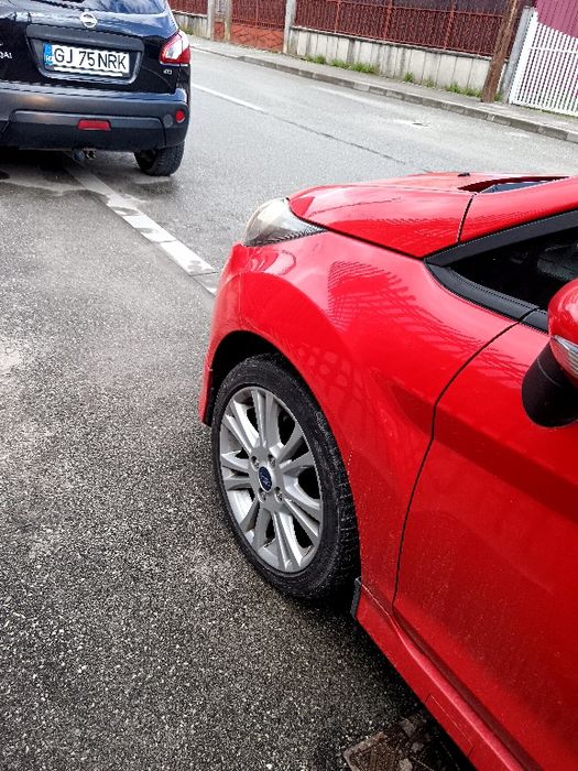 FORD Fiesta 2015 — imagine 3