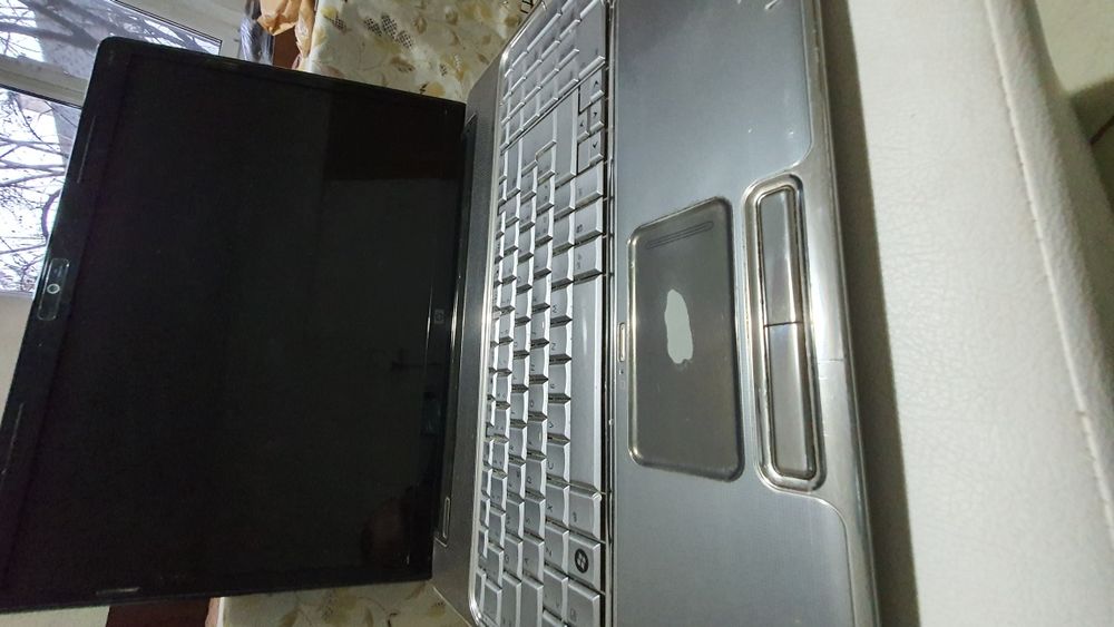 Лаптоп HP dv7