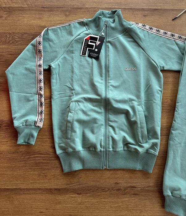 Дамски,памучен екип GUESS,цвят мента