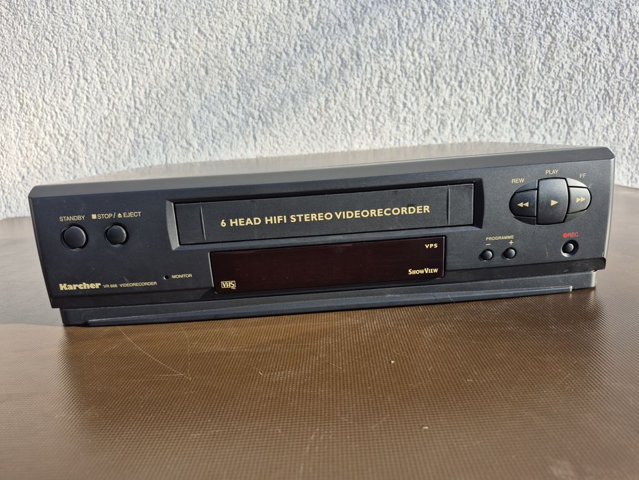 Vând video casette recorder marca KARCHER model VR-666A