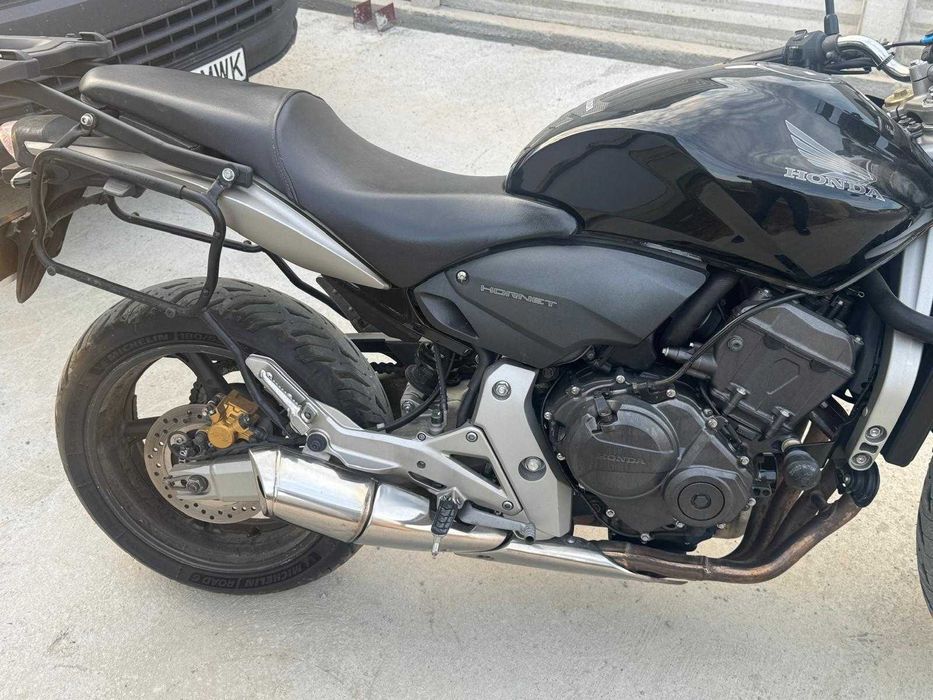 se vinde motocicleta Honda Hornet CB600 F 2007