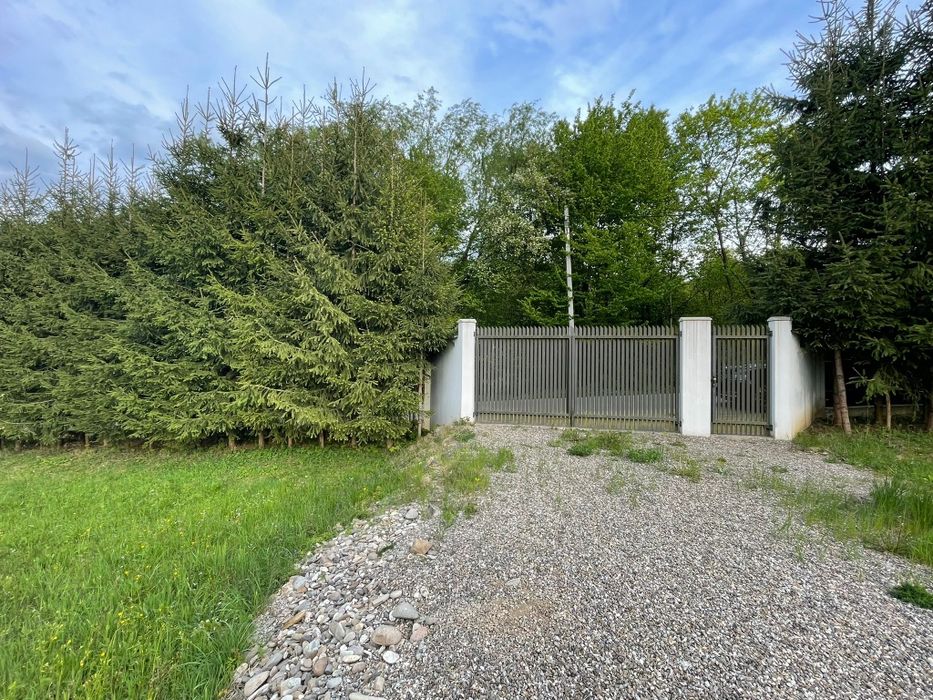 Vând teren intravilan sau schimb cu apartament in Sighet sau Baia Mare+diferenta din partea mea