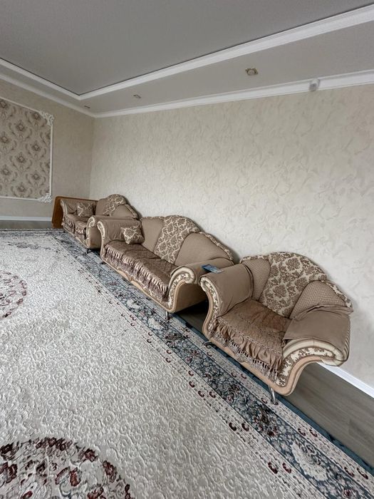 Диван мебель мягкий