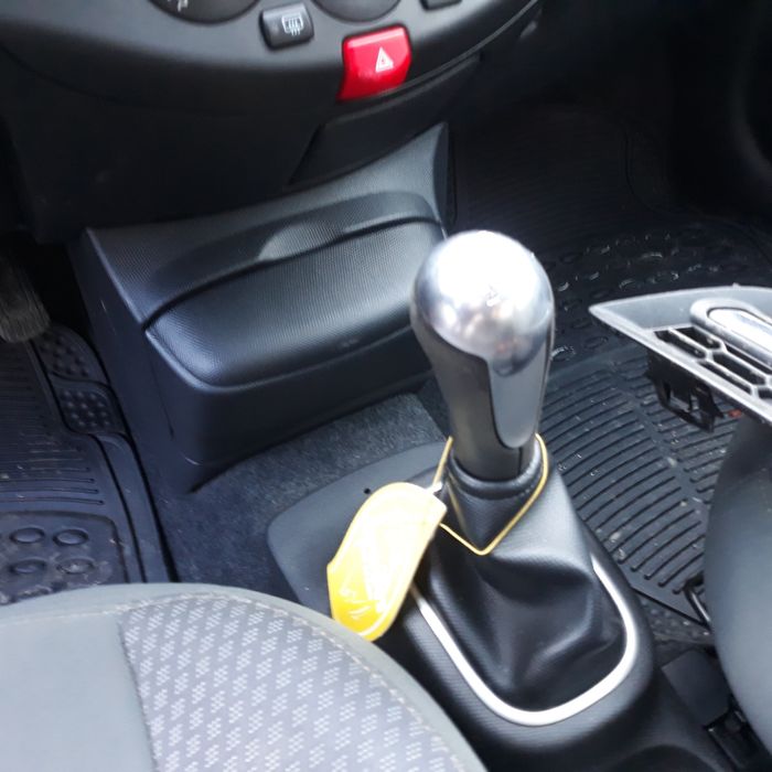 Нисан микра 2006г. 1.4 бензин Кабриолет на части