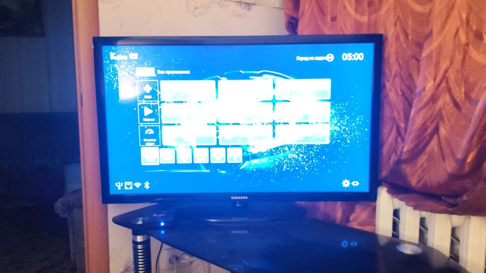 Телевизор самсунг