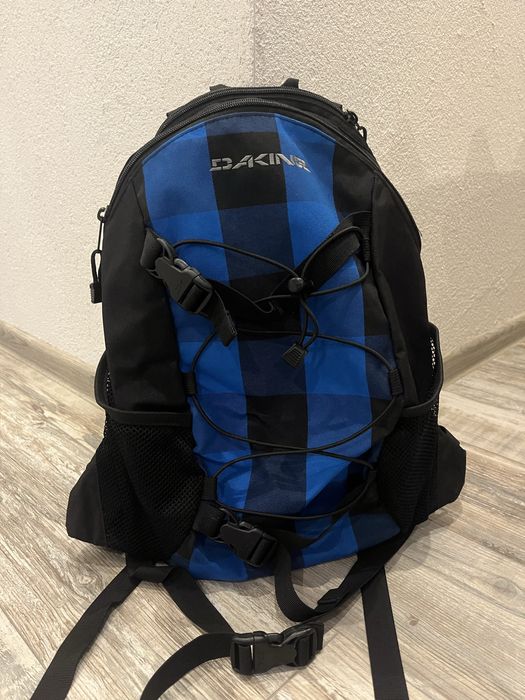 Раници на Dakine и Diadora