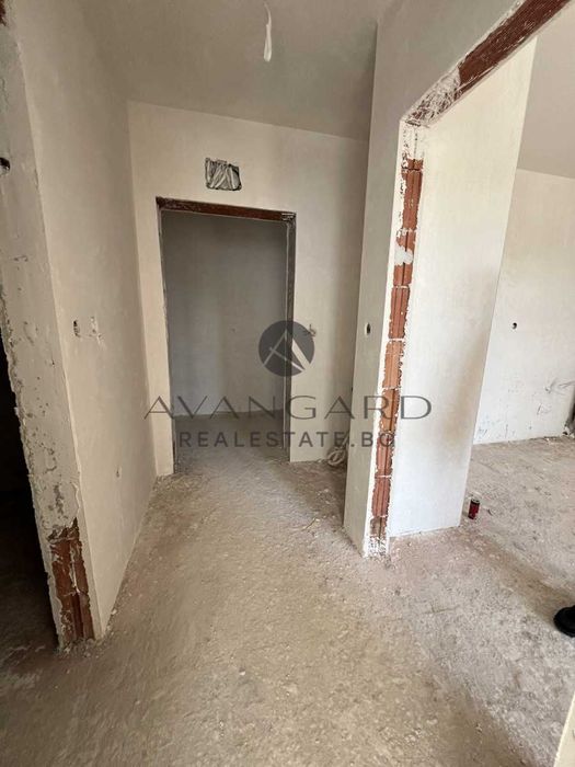 Продава се Двустаен апартамент в Пловдив, Остромила - 60 кв.м за 1307 €/кв.м - Снимка #6