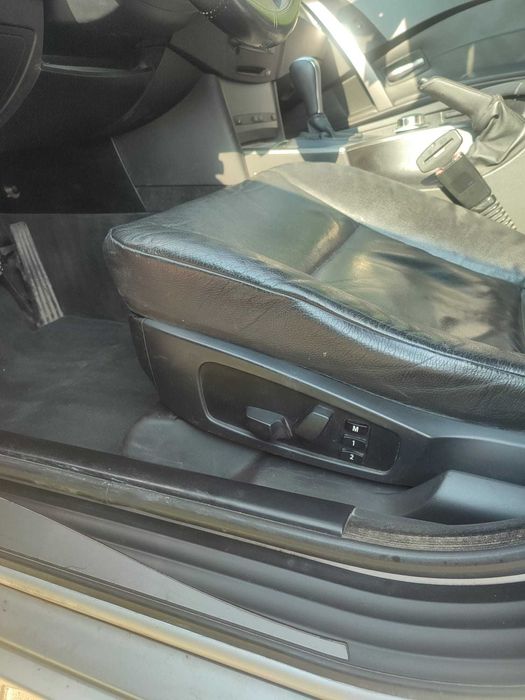 Vând BMW E60 525 177cp