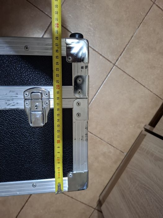 Case/rack/valiza/cutie/geanta transport