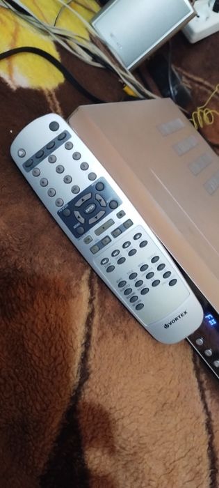 Boxe 5.1  cu radio  dvd  impecabil
