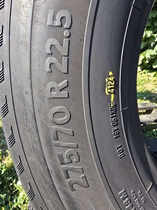2 Anvelope Directie Continental 275/70 R22.5 DOT 4124.