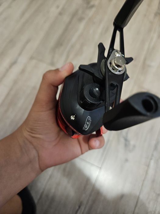 Mulineta casting Rooblinos BR 200