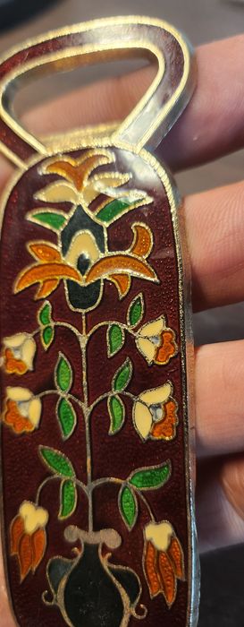 Vechi desfăcător de sticle, bronz, cloisonné