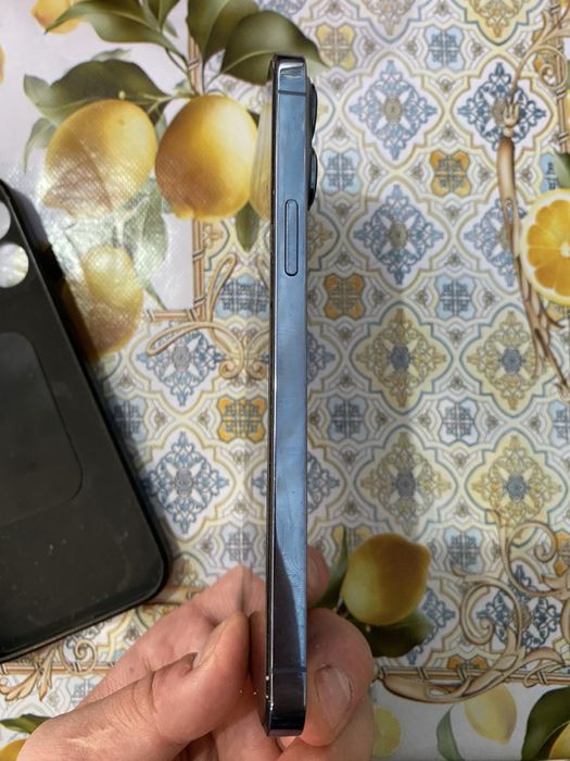 Продам iPhone 13 max pro 512 g