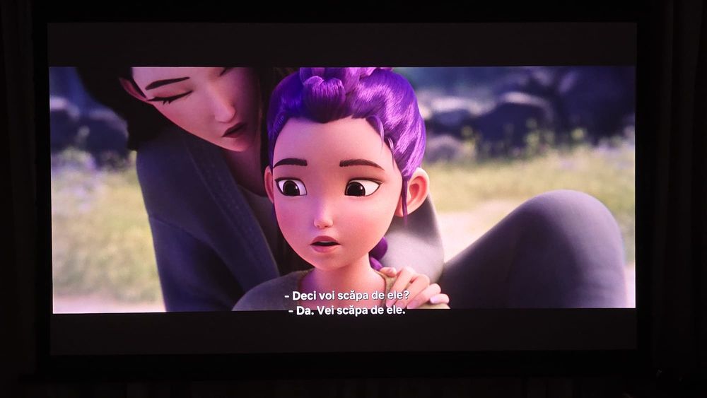 Vopsea ecran proiectoare tri-laser anti-speckle Valerion Xgimi Hisense