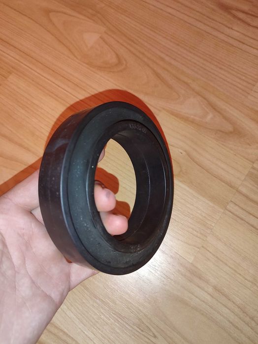 Înălțătoare din cauciuc rezistent pentru arcuri auto.( Suspensii)