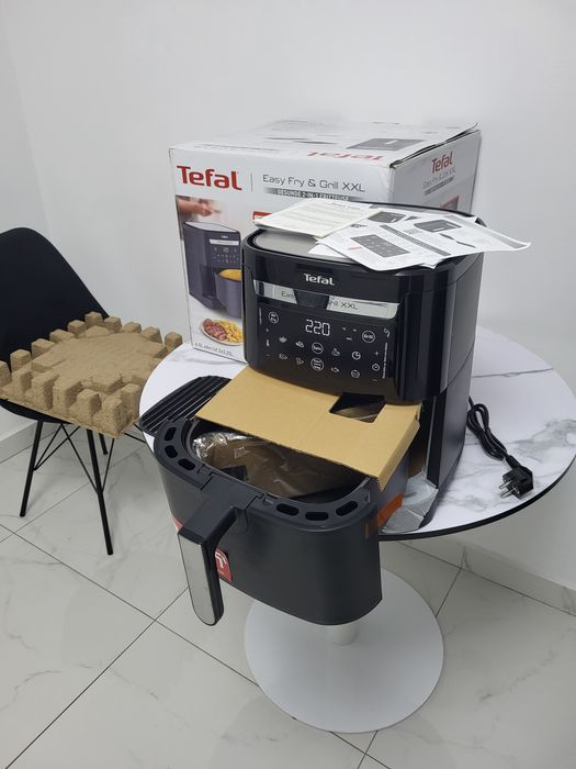 Friteuza Tefal  & Grill XXL air fryer NOU