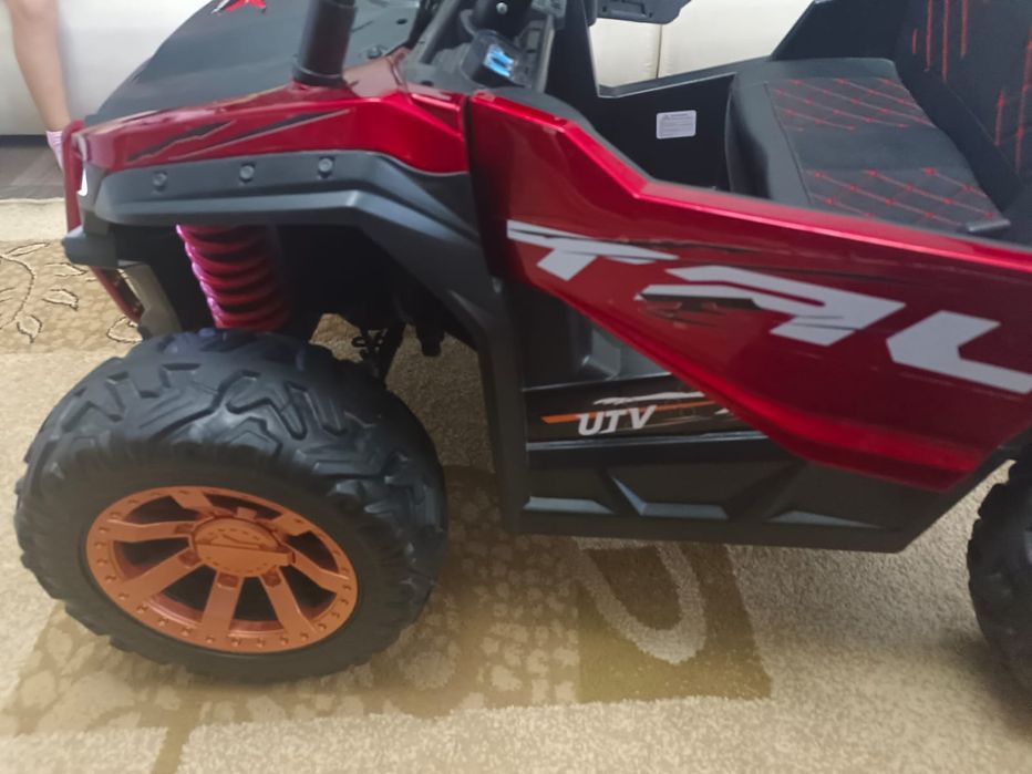 Продается детская машина багги 809