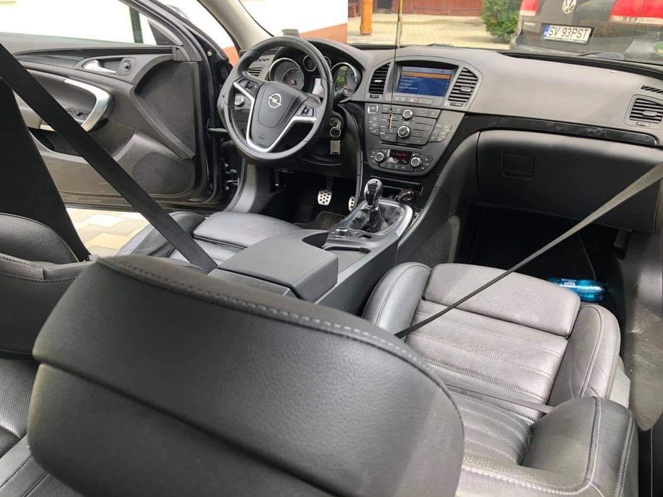 Opel Insignia biturbo 4x4
