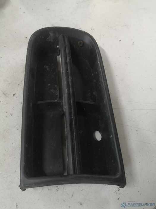 Grila Bara Skoda Roomster (5J) [ 2006 - 2015 ] Oem 5J0807681