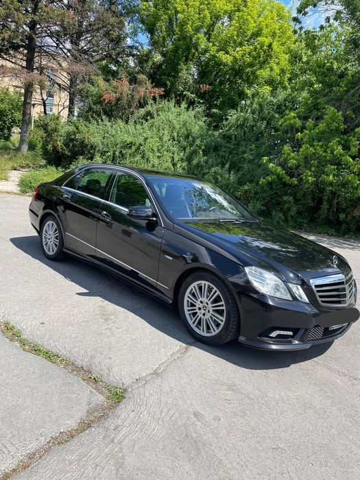 MERCEDES-BENZ E-Class 2011 — imagine 3